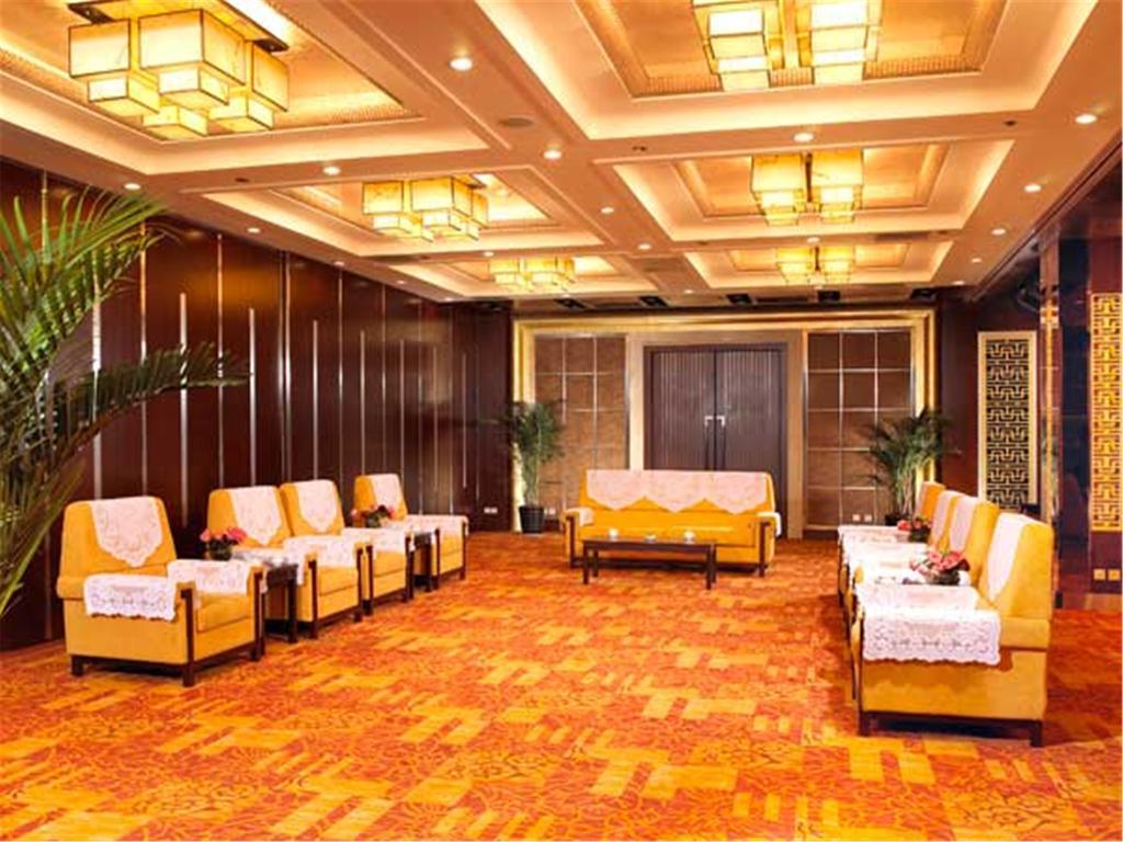 Gloria Plaza Shenyang Hotel Exterior photo